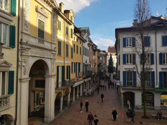 Varese, a spasso nel tempo. Visita guidata Varese, a spasso nel tempo. Visita guidata