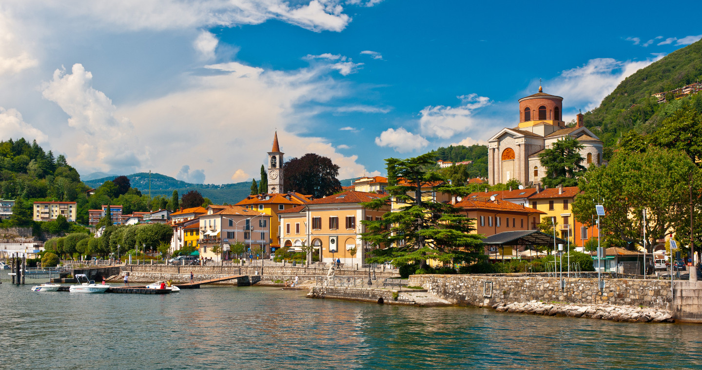 Laveno Mombello, sul Lago Maggiore