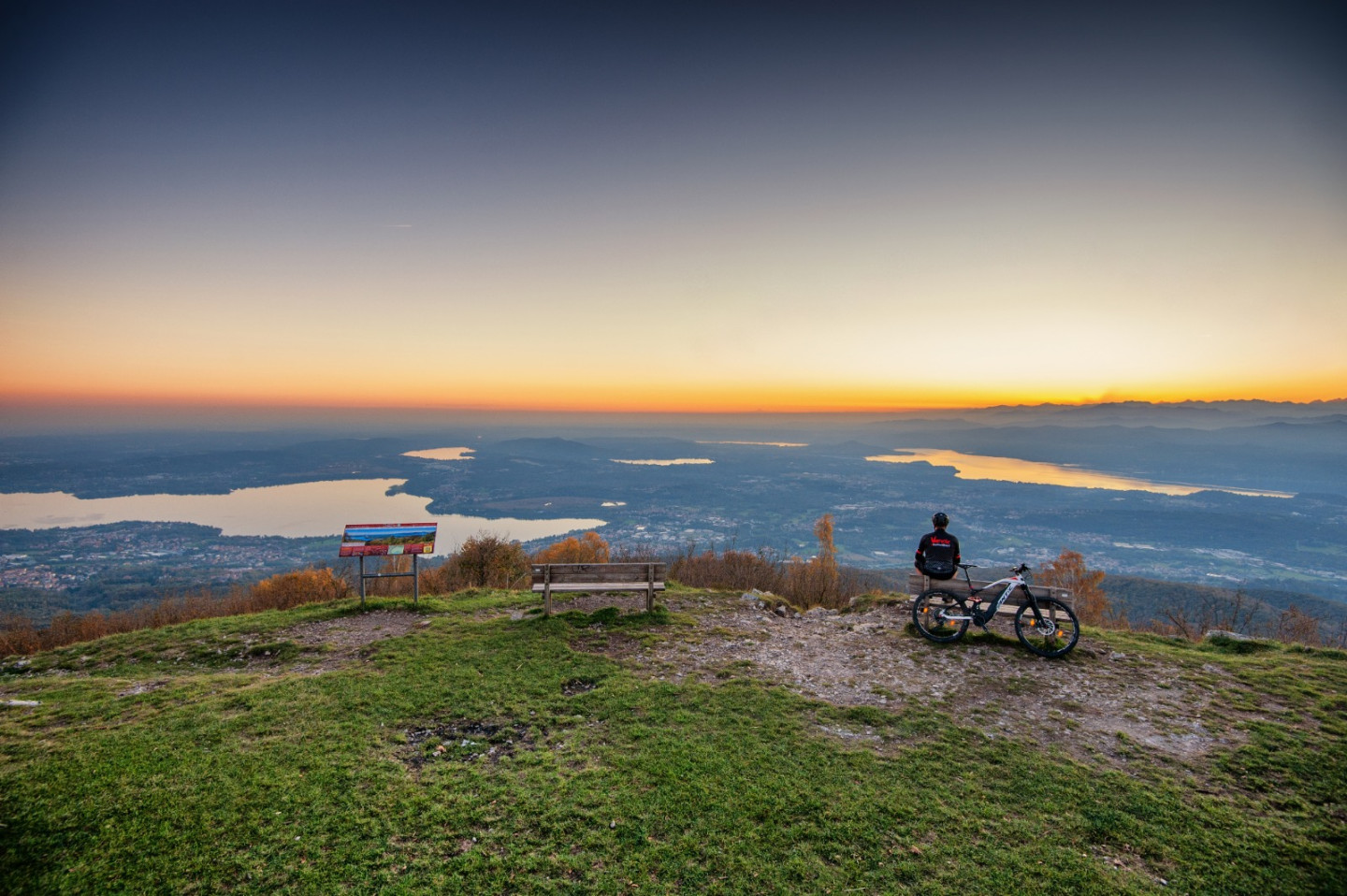 Cicloturismo a Varese - belvedere Parco Campo dei Fiori 