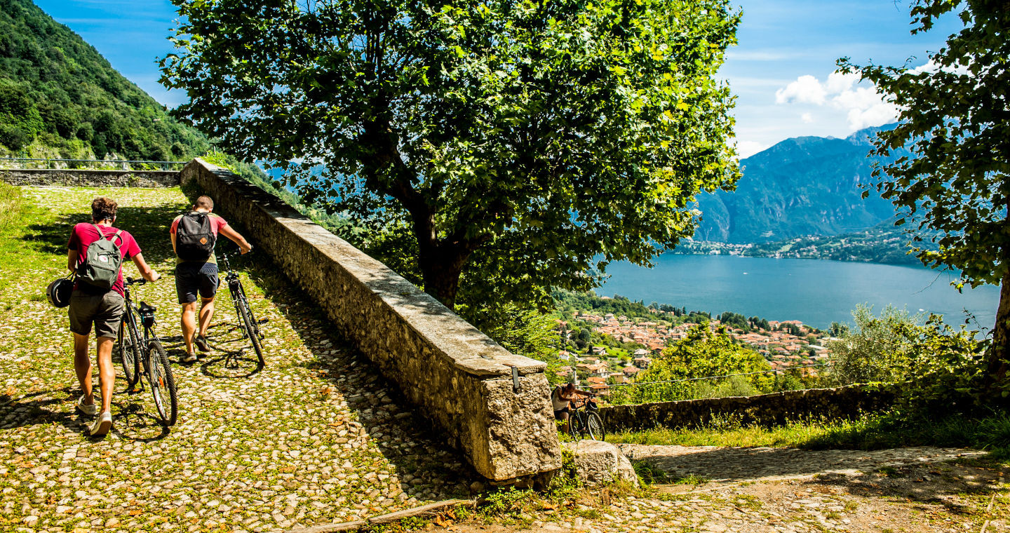 Salita al Sacro Monte di Ossuccio