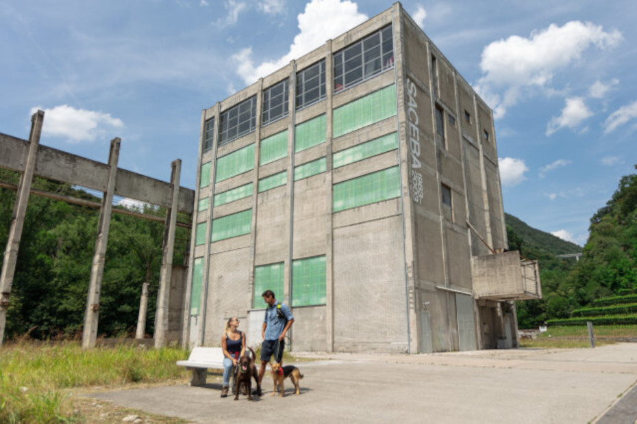 La torre dell’ex cementificio Saceba