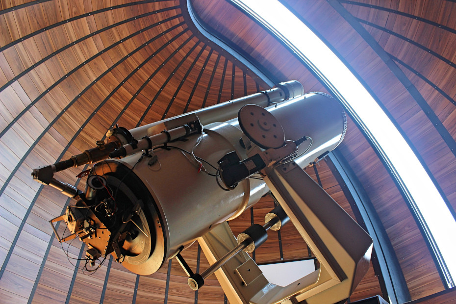 Il telescopio dell’osservatorio astronomico (Ph: insubriparks)